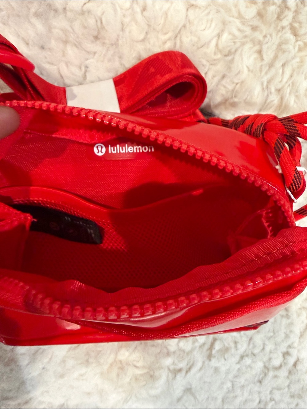 lululemon athletica Red Crossbody Pouch with Adjustable Strap - Picture 3 of 3